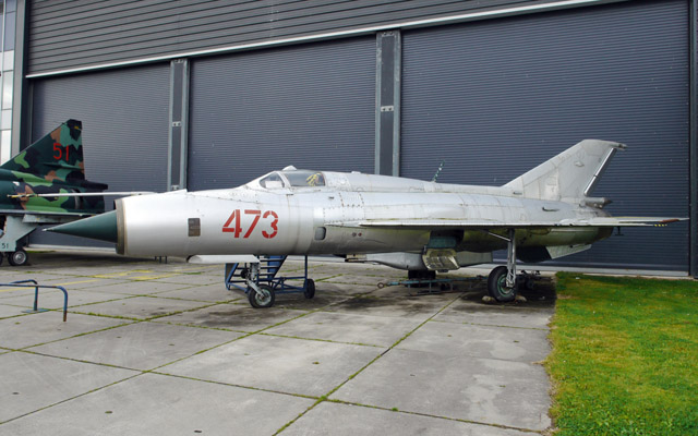 MiG-21PFM_A_640x400.jpg